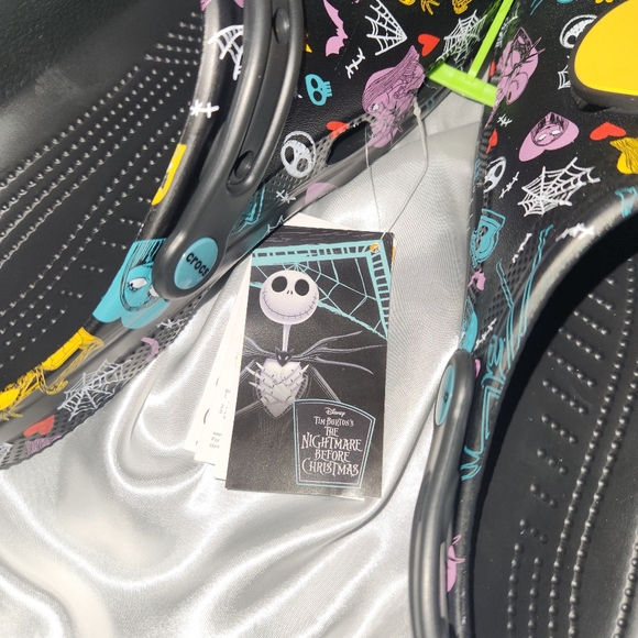 Crocs | The Nightmare Before Christmas | Jack & Sally Classic Clogs | Sz W11/M9 - Picture 6 of 13